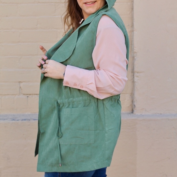 Army Green Drape Front Hooded Vest - Picture 3 of 7